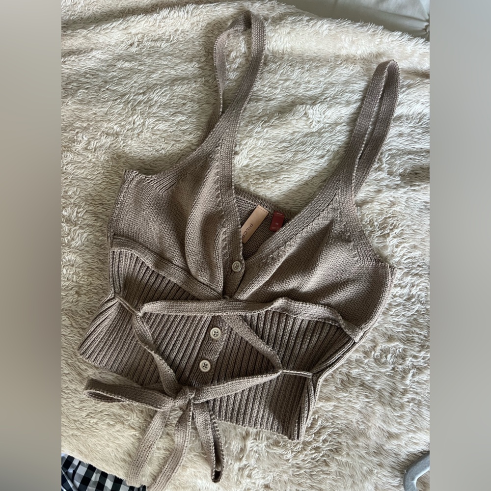Pilcro Taupe sweater cropped tank